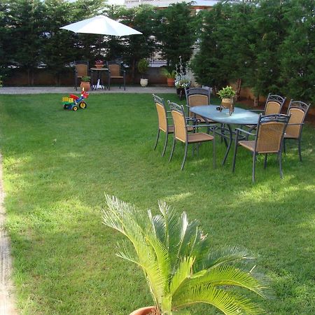 Garden Villa Ioánina Exterior foto